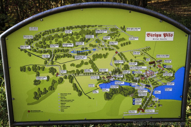 Bīriņu Pils parks ir brīnišķīga vieta zelta rudens baudīšanai 235557
