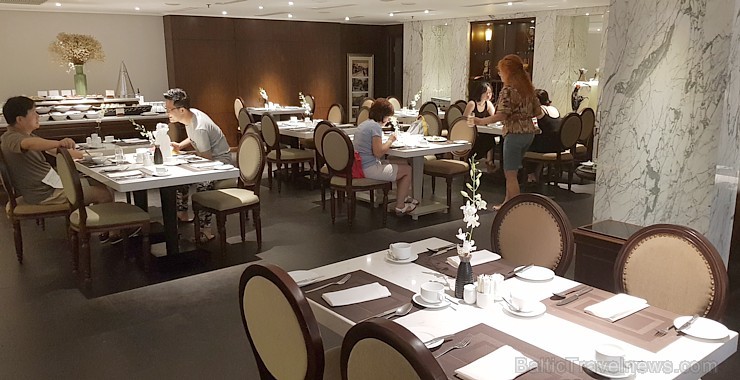 Travelnews.lv izbauda Hanojas viesnīcas «La Belle Vie Hotel» viesmīlību. Sadarbībā ar 365 brīvdienas un Turkish Airlines Travelnews.lv izbauda Hanojas viesnīcas «La Belle Vie Hotel» viesmīlību. Sadarbībā ar 365 brīvdienas un Turkish Airlines 236987