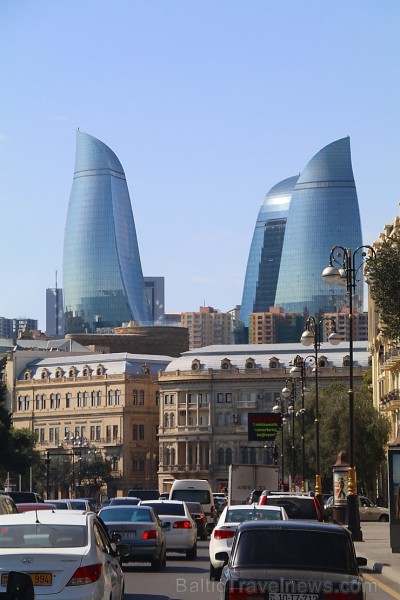 Travelnews.lv ar ekskursiju autobusu apceļo Baku raksturīgākās vietas. Sadarbībā ar Latvijas vēstniecību Azerbaidžānā un tūrisma firmu «RANTUR Travel Travelnews.lv ar ekskursiju autobusu apceļo Baku raksturīgākās vietas. Sadarbībā ar Latvijas vēstniecību Azerbaidžānā un tūrisma firmu «RANTUR Travel 237685