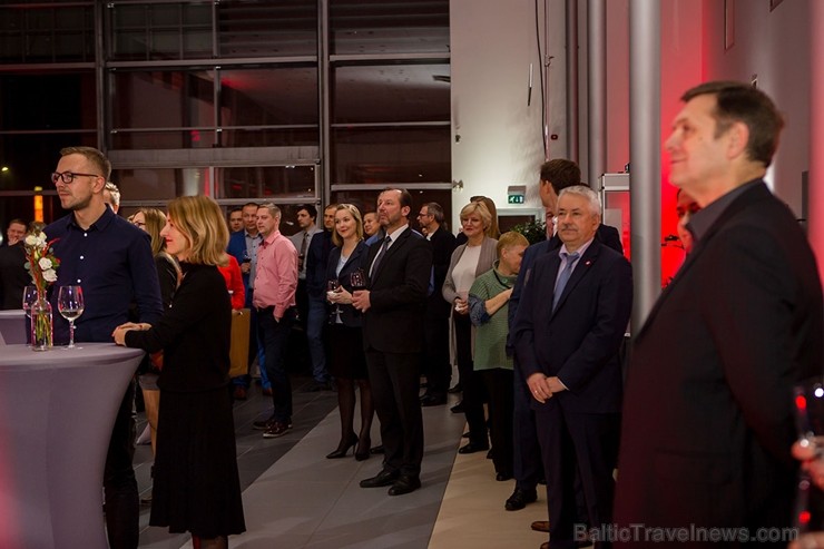 «WESS Select Honda» nodrošinās automobiļu tirdzniecības un pēc-pārdošanas servisa pakalpojumus, kā arī piedāvās plašu klāstu Honda Power tehnikas pied «WESS Select Honda» nodrošinās automobiļu tirdzniecības un pēc-pārdošanas servisa pakalpojumus, kā arī piedāvās plašu klāstu Honda Power tehnikas pied 238008