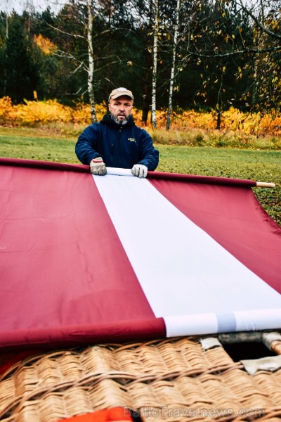 Paceļot Latvijas karogu virs Lietuvas, kūrortpilsēta Birštonas sveic Latviju simtgadē. Birštonas pašvaldības vadītāja Nijole Dirginčiene sveic visus l Paceļot Latvijas karogu virs Lietuvas, kūrortpilsēta Birštonas sveic Latviju simtgadē. Birštonas pašvaldības vadītāja Nijole Dirginčiene sveic visus l 238381