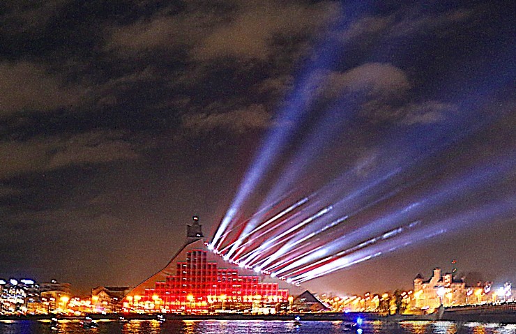Neliels foto ieskats tradicionālajā Rīgas gaismas pasākumā «Staro Rīga» 238509