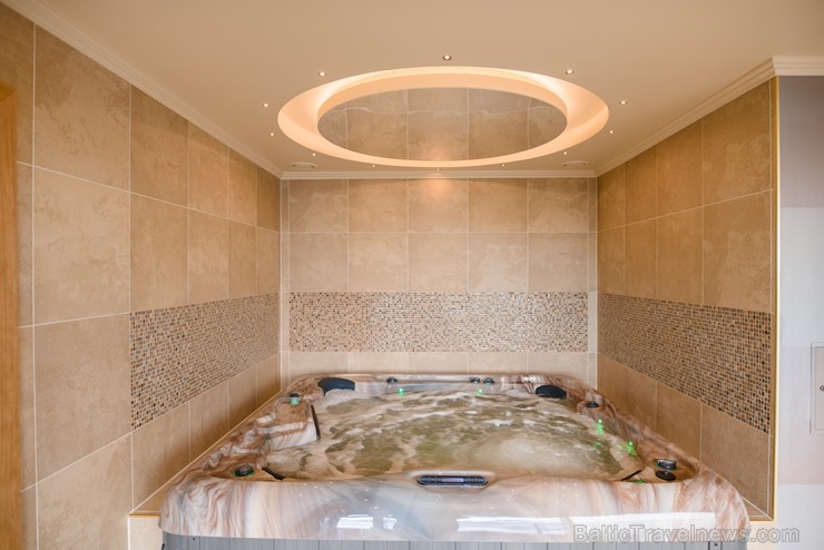Viesnīcā Park Hotel «Latgola» rodams mājas siltums, komforts, kā arī iespējams veselīgi atpūsties un atjaunot labsajūtu saunā un burbuļojošā džakuzi 238896