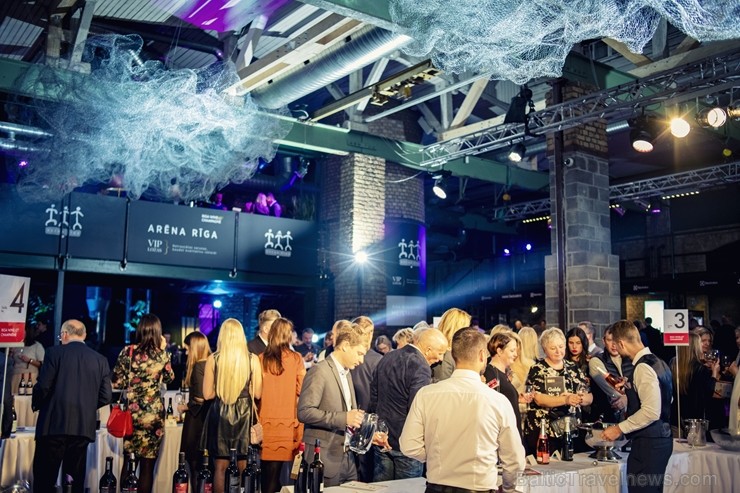 Festivāls Riga Wine & Champagne pulcēja pasaules vadošos vīna ekspertus, lai gardēžiem un vīnmīļiem no visas Baltijas piedāvātu izglītojošas degustāci Festivāls Riga Wine & Champagne pulcēja pasaules vadošos vīna ekspertus, lai gardēžiem un vīnmīļiem no visas Baltijas piedāvātu izglītojošas degustāci 239286