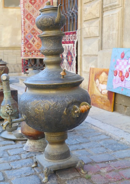 Travelnews.lv iepazīst Baku suvenīru piedāvājumu. Sadarbībā ar Latvijas vēstniecību Azerbaidžānā un tūrisma firmu «RANTUR Travel Agency» Travelnews.lv iepazīst Baku suvenīru piedāvājumu. Sadarbībā ar Latvijas vēstniecību Azerbaidžānā un tūrisma firmu «RANTUR Travel Agency» 239308
