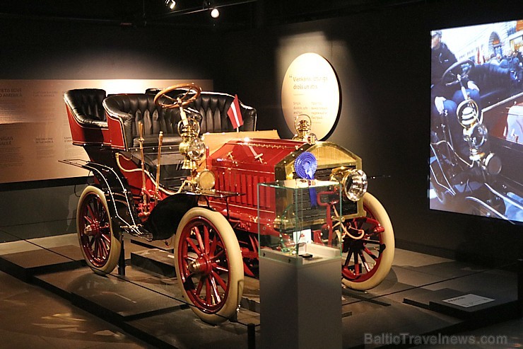 Rīgas Motormuzejs piedāvā izstādi par Latvijas bruņumašīnu no 1918.gada 239489
