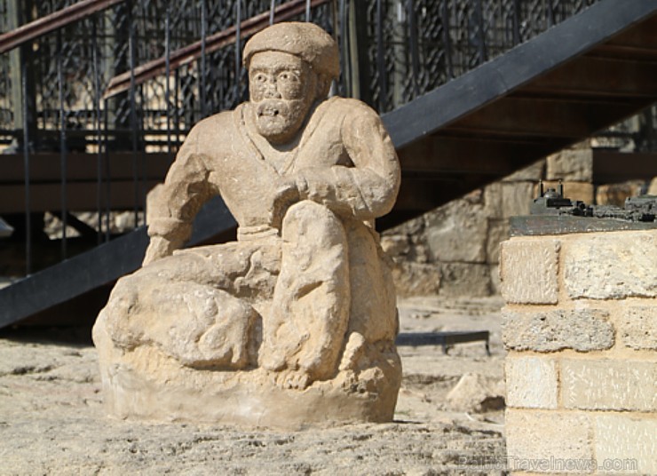 Travelnews.lv iepazīst Azerbaidžānas galvaspilsētu Baku izcila gida pavadījumā. Sadarbībā ar Latvijas vēstniecību Azerbaidžānā un tūrisma firmu «RANTU Travelnews.lv iepazīst Azerbaidžānas galvaspilsētu Baku izcila gida pavadījumā. Sadarbībā ar Latvijas vēstniecību Azerbaidžānā un tūrisma firmu «RANTU 239985