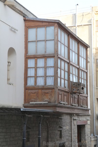 Travelnews.lv iepazīst Azerbaidžānas galvaspilsētu Baku izcila gida pavadījumā. Sadarbībā ar Latvijas vēstniecību Azerbaidžānā un tūrisma firmu «RANTU Travelnews.lv iepazīst Azerbaidžānas galvaspilsētu Baku izcila gida pavadījumā. Sadarbībā ar Latvijas vēstniecību Azerbaidžānā un tūrisma firmu «RANTU 239987