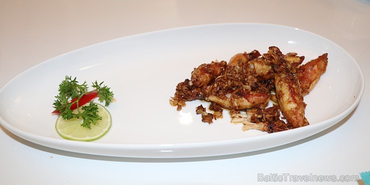 Izbaudam ēdienreizi Hošiminas vjetnamiešu restorānā «Rivia Seafood Dining». Sadarbībā ar 365 brīvdienas un Turkish Airlines Izbaudam ēdienreizi Hošiminas vjetnamiešu restorānā «Rivia Seafood Dining». Sadarbībā ar 365 brīvdienas un Turkish Airlines 240007