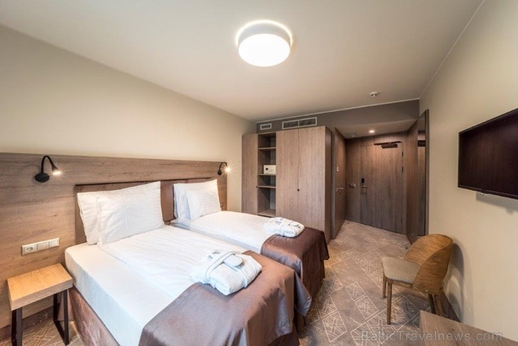«Wellton Riverside SPA Hotel» četrzvaigžņu Superior viesnīca piedāvās 222 komfortablus numuriņus, izsmalcinātu ēdināšanu un lielāko Spa kompleksu Vecr «Wellton Riverside SPA Hotel» četrzvaigžņu Superior viesnīca piedāvās 222 komfortablus numuriņus, izsmalcinātu ēdināšanu un lielāko Spa kompleksu Vecr 240378