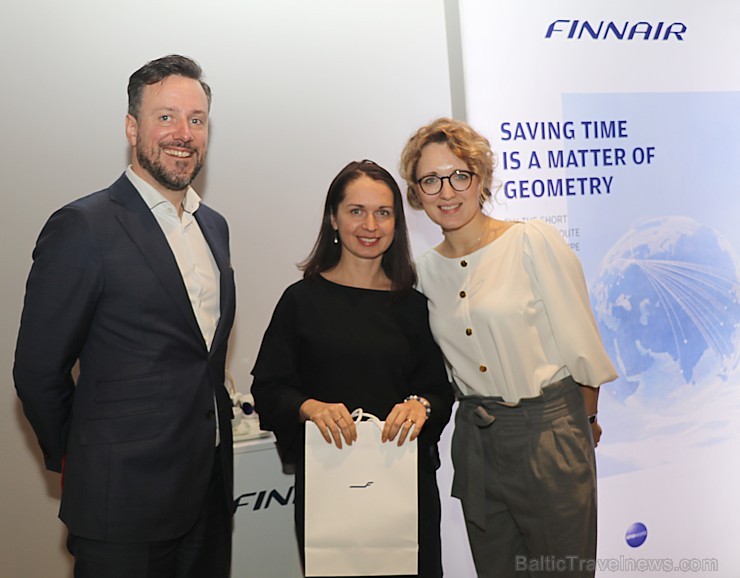 Somijas lidsabiedrība «Finnair» kopā ar Latvijas ceļojumu aģentūrām ieskandina Ziemassvētku sajūtu Somijas lidsabiedrība «Finnair» kopā ar Latvijas ceļojumu aģentūrām ieskandina Ziemassvētku sajūtu 240547