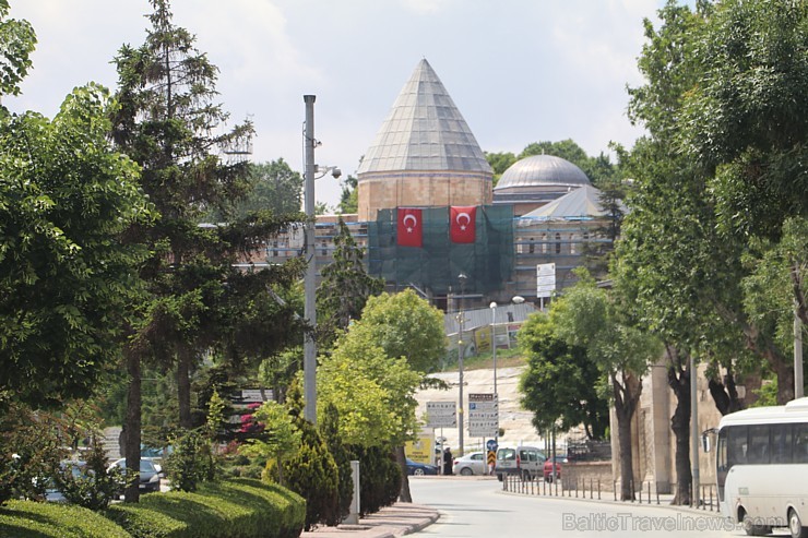 Travelnews.lv iepazīst Konjas pilsētas populārākās vietas ārpus centra. Sadarbībā ar Turkish Airlines Travelnews.lv iepazīst Konjas pilsētas populārākās vietas ārpus centra. Sadarbībā ar Turkish Airlines 242361