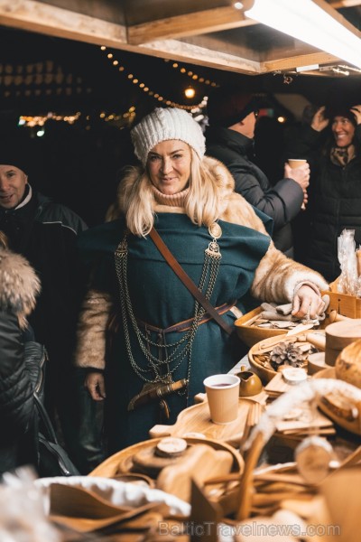Ar krāšņiem koncertiem, Ziemassvētku vecīti, ponija izjādēm, karuseli, aitu un trušu aploku, meistarklasēm un skaistām dāvanām aizvadīts skaists mēnes Ar krāšņiem koncertiem, Ziemassvētku vecīti, ponija izjādēm, karuseli, aitu un trušu aploku, meistarklasēm un skaistām dāvanām aizvadīts skaists mēnes 242496