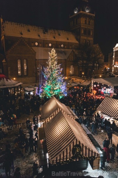 Ar krāšņiem koncertiem, Ziemassvētku vecīti, ponija izjādēm, karuseli, aitu un trušu aploku, meistarklasēm un skaistām dāvanām aizvadīts skaists mēnes Ar krāšņiem koncertiem, Ziemassvētku vecīti, ponija izjādēm, karuseli, aitu un trušu aploku, meistarklasēm un skaistām dāvanām aizvadīts skaists mēnes 242511