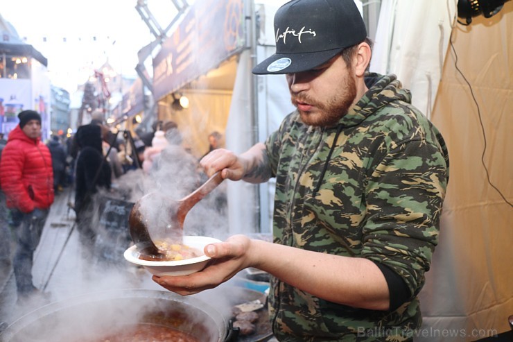 Vecrīgā «Riga Street food festivāls» 12.01.2019 priecē rīdziniekus un pilsētas viesus 243187