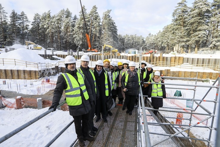 Mežaparka Lielās estrādes jaunās skatuves uzbūve notiks divās daļās - līdz 2020. gadam pirms XII Latvijas skolu jaunatnes dziesmu un deju svētkiem un Mežaparka Lielās estrādes jaunās skatuves uzbūve notiks divās daļās - līdz 2020. gadam pirms XII Latvijas skolu jaunatnes dziesmu un deju svētkiem un 243465