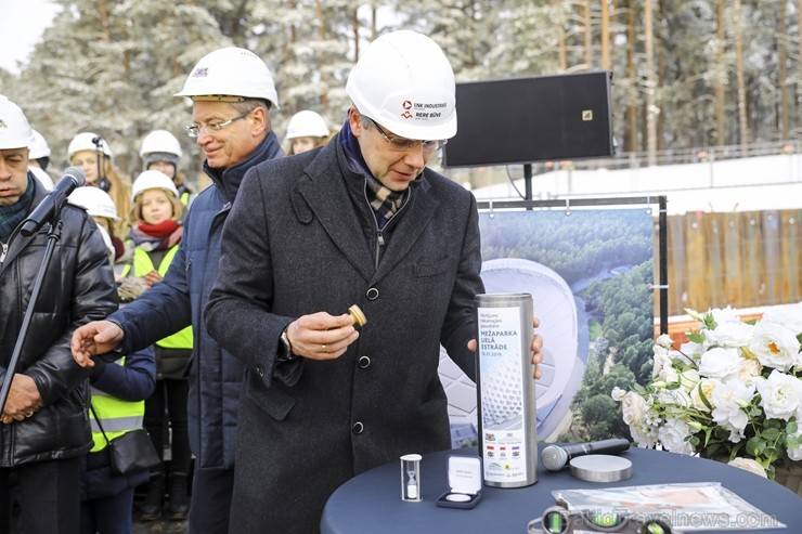 Mežaparka Lielās estrādes jaunās skatuves uzbūve notiks divās daļās - līdz 2020. gadam pirms XII Latvijas skolu jaunatnes dziesmu un deju svētkiem un Mežaparka Lielās estrādes jaunās skatuves uzbūve notiks divās daļās - līdz 2020. gadam pirms XII Latvijas skolu jaunatnes dziesmu un deju svētkiem un 243492