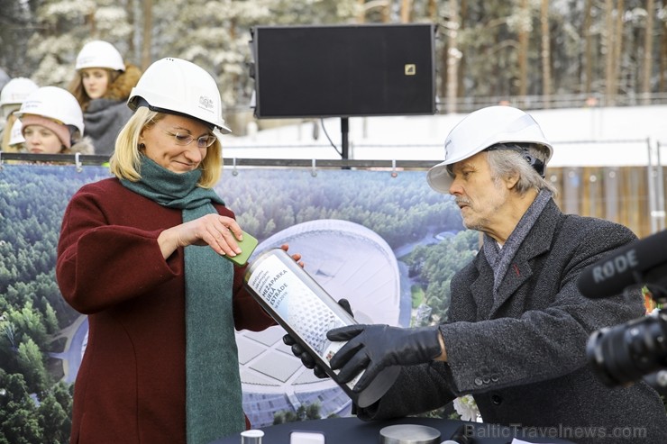 Mežaparka Lielās estrādes jaunās skatuves uzbūve notiks divās daļās - līdz 2020. gadam pirms XII Latvijas skolu jaunatnes dziesmu un deju svētkiem un Mežaparka Lielās estrādes jaunās skatuves uzbūve notiks divās daļās - līdz 2020. gadam pirms XII Latvijas skolu jaunatnes dziesmu un deju svētkiem un 243494