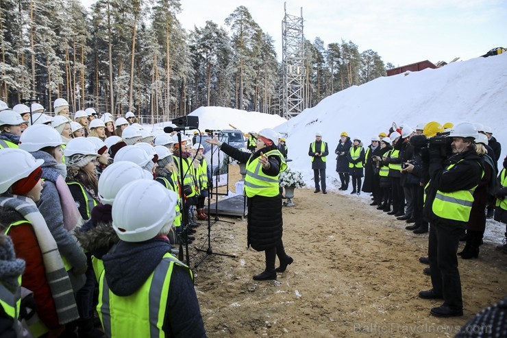 Mežaparka Lielās estrādes jaunās skatuves uzbūve notiks divās daļās - līdz 2020. gadam pirms XII Latvijas skolu jaunatnes dziesmu un deju svētkiem un Mežaparka Lielās estrādes jaunās skatuves uzbūve notiks divās daļās - līdz 2020. gadam pirms XII Latvijas skolu jaunatnes dziesmu un deju svētkiem un 243496