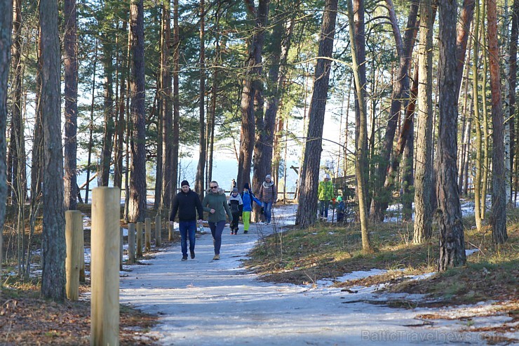 Travelnews.lv pavasara noskaņojumā apmeklē Balto kāpu Saulkrastos 246463
