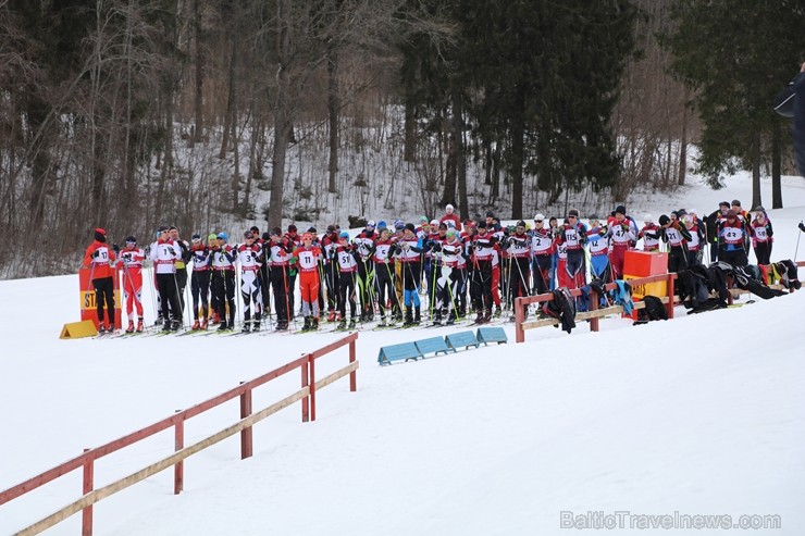 Latvijas biatlona izlases līdera Andreja Rastorgujeva dzimtajā trasē Alūksnes novada ziemas sporta centrā Latvijas biatlona izlases līdera Andreja Rastorgujeva dzimtajā trasē Alūksnes novada ziemas sporta centrā