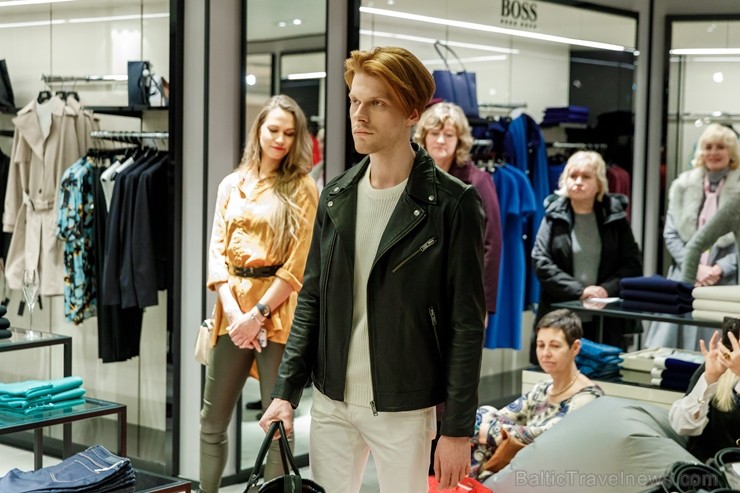 Universālveikals Stockmann rīkoja krāšņas pavasara sezonas atnākšanas svinības, pulcējot vienkopus spilgtas, sabiedrībā zināmas personības jaunās pava Universālveikals Stockmann rīkoja krāšņas pavasara sezonas atnākšanas svinības, pulcējot vienkopus spilgtas, sabiedrībā zināmas personības jaunās pava 248212