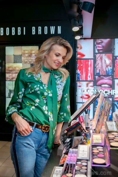 Universālveikalā Stockmann tika prezentēts jaunākais grima tendenču un dekoratīvās kosmētikas produktu jaunumu ceļvedis, kuru demonstrēja Latvijā popu 248903