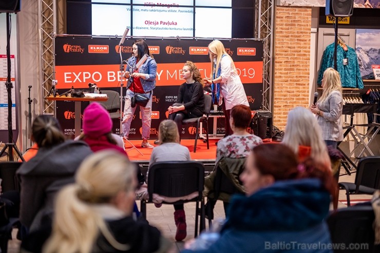 Universālveikalā «Elkor Plaza» uz pavasara skaistuma pasākumu «Expo Beauty Meetup 2019» vienkopus pulcējās vairāk nekā 50 skaistuma industrijas profes Universālveikalā «Elkor Plaza» uz pavasara skaistuma pasākumu «Expo Beauty Meetup 2019» vienkopus pulcējās vairāk nekā 50 skaistuma industrijas profes 249899