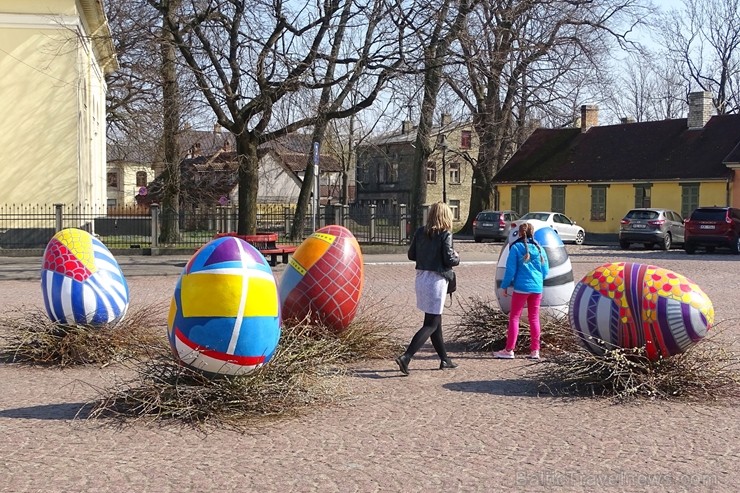 Travelnews.lv Lieldienās aicina apceļot Latviju un apskatīt virkni daudzveidīgu un interesantu svētku dekorāciju. Foto Ventspils TIC Travelnews.lv Lieldienās aicina apceļot Latviju un apskatīt virkni daudzveidīgu un interesantu svētku dekorāciju. Foto Ventspils TIC 251766