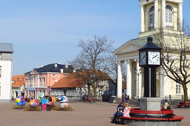 Travelnews.lv Lieldienās aicina apceļot Latviju un apskatīt virkni daudzveidīgu un interesantu svētku dekorāciju. Foto Ventspils TIC Travelnews.lv Lieldienās aicina apceļot Latviju un apskatīt virkni daudzveidīgu un interesantu svētku dekorāciju. Foto Ventspils TIC 251767