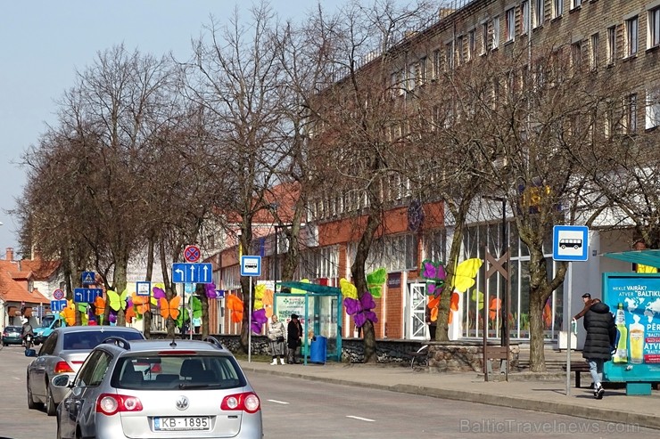 Travelnews.lv Lieldienās aicina apceļot Latviju un apskatīt virkni daudzveidīgu un interesantu svētku dekorāciju. Foto Ventspils TIC Travelnews.lv Lieldienās aicina apceļot Latviju un apskatīt virkni daudzveidīgu un interesantu svētku dekorāciju. Foto Ventspils TIC 251769