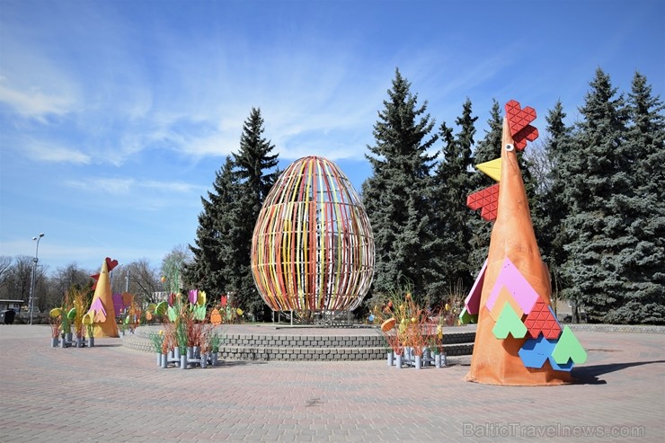 Travelnews.lv Lieldienās aicina apceļot Latviju un apskatīt virkni daudzveidīgu un interesantu svētku dekorāciju. Foto: Daugavpils TIC Travelnews.lv Lieldienās aicina apceļot Latviju un apskatīt virkni daudzveidīgu un interesantu svētku dekorāciju. Foto: Daugavpils TIC 252082