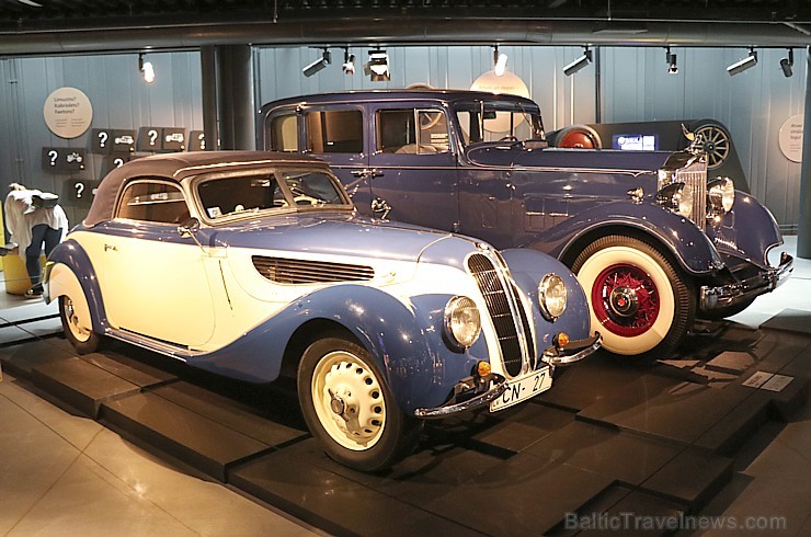 Rīgas Motormuzejs atzīmē 30 gadu jubileju ar 2 īpašiem vāģiem «F/N type 2400» un «Citroen DS 19» Rīgas Motormuzejs atzīmē 30 gadu jubileju ar 2 īpašiem vāģiem «F/N type 2400» un «Citroen DS 19» 252598
