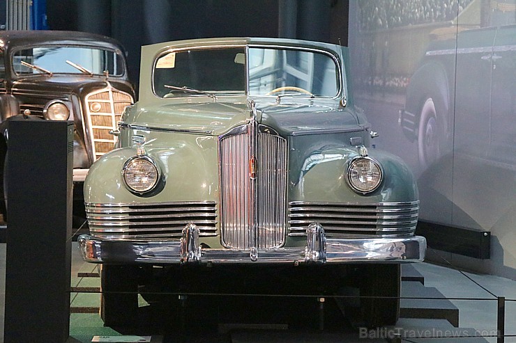 Rīgas Motormuzejs atzīmē 30 gadu jubileju ar 2 īpašiem vāģiem «F/N type 2400» un «Citroen DS 19» Rīgas Motormuzejs atzīmē 30 gadu jubileju ar 2 īpašiem vāģiem «F/N type 2400» un «Citroen DS 19» 252601