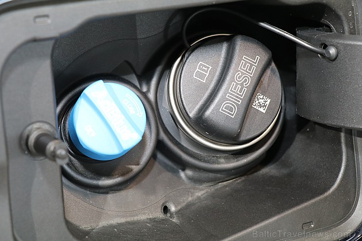 Latvijā prezentē 11.05.2019 pirmo luksus klases apvidus automobili «BMW X7» 253748