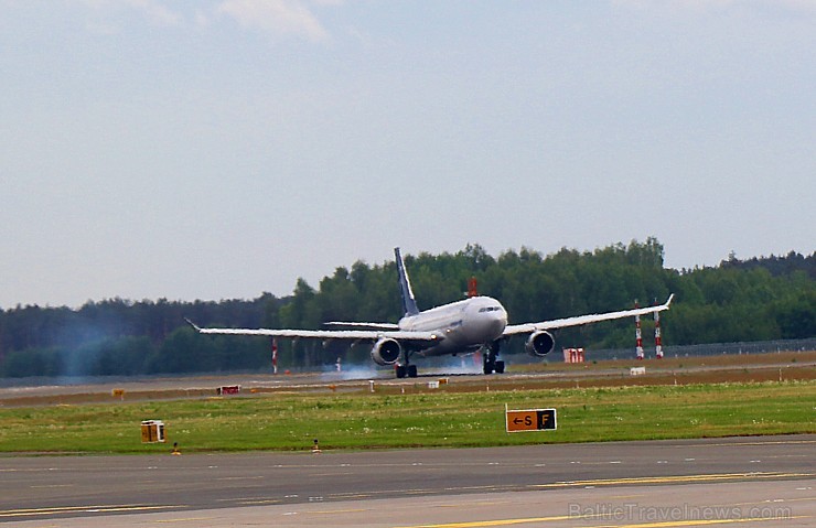 Rīgā 24.05.2019 pirmo reizi ierodas tūristi no Dienvidkorejas ar tiešo «Korean Air» čarterlidojumu Rīgā 24.05.2019 pirmo reizi ierodas tūristi no Dienvidkorejas ar tiešo «Korean Air» čarterlidojumu 254923