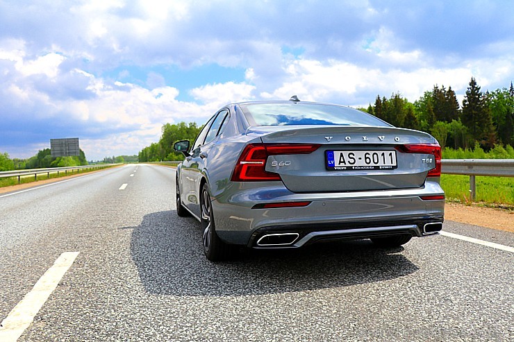 Travelnews.lv apceļo Latgali ar jauno un 250 zirgspēku «Volvo S60 R-desing T5 FWD» 255066