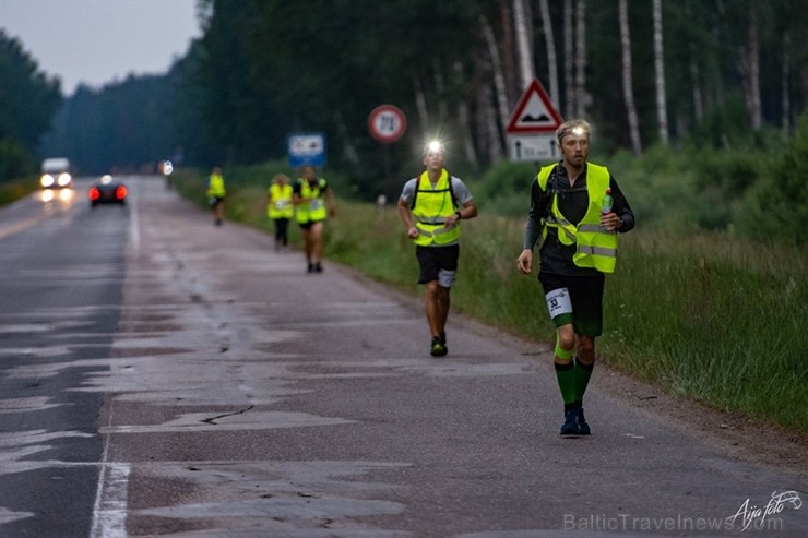Vēsturiskais 107 km skrējiensoļojums Rīga - Valmiera šogad atzīmē 30 gadu jubileju. Pirmais skrējiens norisinājās 1989. gadā - trīs dienas pēc leģendā Vēsturiskais 107 km skrējiensoļojums Rīga - Valmiera šogad atzīmē 30 gadu jubileju. Pirmais skrējiens norisinājās 1989. gadā - trīs dienas pēc leģendā 257883