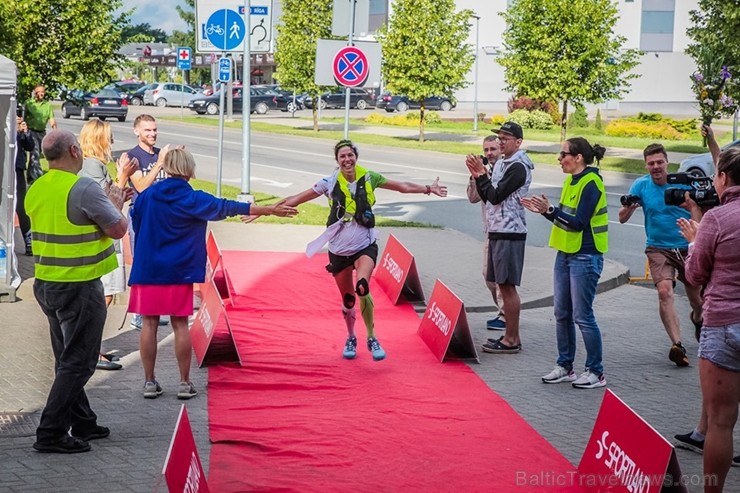 Vēsturiskais 107 km skrējiensoļojums Rīga - Valmiera šogad atzīmē 30 gadu jubileju. Pirmais skrējiens norisinājās 1989. gadā - trīs dienas pēc leģendā 257908