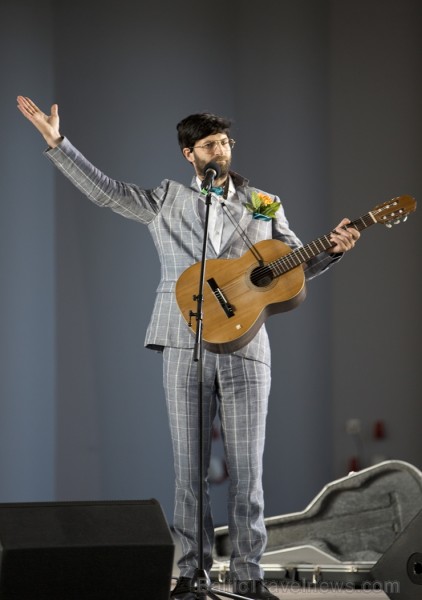 Muzikālā izrāde «Čikāgas piecīši. Leģendu atgriešanās» apceļo Latvijas pilsētas un mazpilsētas. Foto: Andris Zemels Muzikālā izrāde «Čikāgas piecīši. Leģendu atgriešanās» apceļo Latvijas pilsētas un mazpilsētas. Foto: Andris Zemels 259319