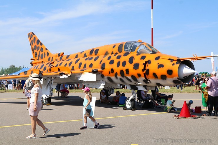 Tukumā 2019.gada 20. un 21.jūlijā kuplā skaitā pulcējas avio šova cienītāji uz «Wings Over Baltics Airshow 2019» Tukumā 2019.gada 20. un 21.jūlijā kuplā skaitā pulcējas avio šova cienītāji uz «Wings Over Baltics Airshow 2019» 259453