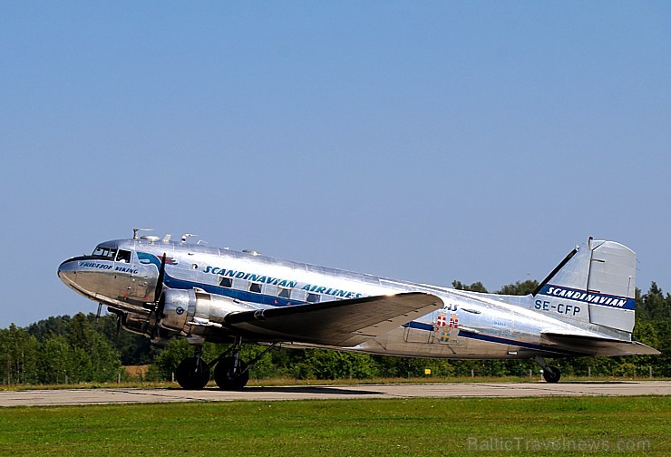 Tukumā 2019.gada 20. un 21.jūlijā kuplā skaitā pulcējas avio šova cienītāji uz «Wings Over Baltics Airshow 2019» Tukumā 2019.gada 20. un 21.jūlijā kuplā skaitā pulcējas avio šova cienītāji uz «Wings Over Baltics Airshow 2019» 259462