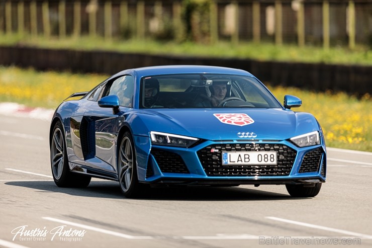 Gran Turismo apvieno 4 800 dalībniekus no dažādām pasaules daļām – lielākoties autobraucēji ir no Ziemeļeiropas, tomēr labi pārstāvēta ir arī ASV, Die Gran Turismo apvieno 4 800 dalībniekus no dažādām pasaules daļām – lielākoties autobraucēji ir no Ziemeļeiropas, tomēr labi pārstāvēta ir arī ASV, Die 259925