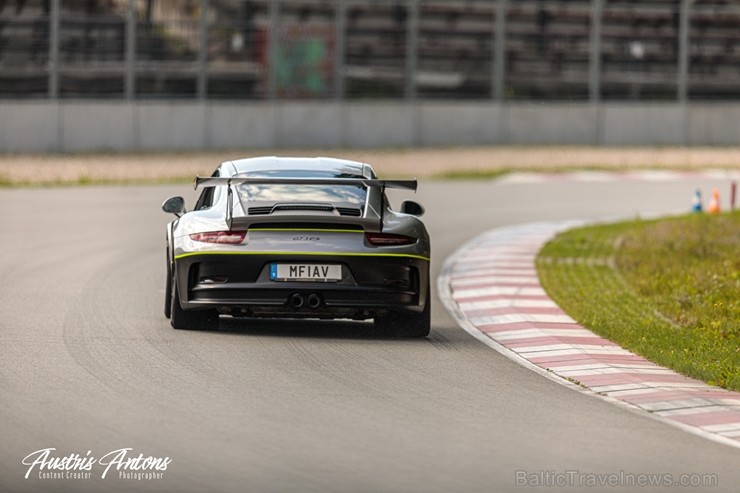 Gran Turismo apvieno 4 800 dalībniekus no dažādām pasaules daļām – lielākoties autobraucēji ir no Ziemeļeiropas, tomēr labi pārstāvēta ir arī ASV, Die Gran Turismo apvieno 4 800 dalībniekus no dažādām pasaules daļām – lielākoties autobraucēji ir no Ziemeļeiropas, tomēr labi pārstāvēta ir arī ASV, Die 259931