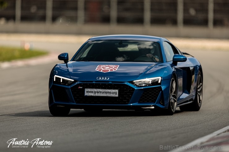 Gran Turismo apvieno 4 800 dalībniekus no dažādām pasaules daļām – lielākoties autobraucēji ir no Ziemeļeiropas, tomēr labi pārstāvēta ir arī ASV, Die Gran Turismo apvieno 4 800 dalībniekus no dažādām pasaules daļām – lielākoties autobraucēji ir no Ziemeļeiropas, tomēr labi pārstāvēta ir arī ASV, Die 259944
