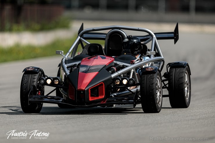 Gran Turismo apvieno 4 800 dalībniekus no dažādām pasaules daļām – lielākoties autobraucēji ir no Ziemeļeiropas, tomēr labi pārstāvēta ir arī ASV, Die Gran Turismo apvieno 4 800 dalībniekus no dažādām pasaules daļām – lielākoties autobraucēji ir no Ziemeļeiropas, tomēr labi pārstāvēta ir arī ASV, Die 259946