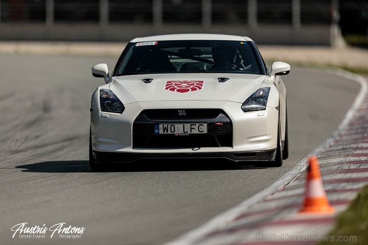 Gran Turismo apvieno 4 800 dalībniekus no dažādām pasaules daļām – lielākoties autobraucēji ir no Ziemeļeiropas, tomēr labi pārstāvēta ir arī ASV, Die Gran Turismo apvieno 4 800 dalībniekus no dažādām pasaules daļām – lielākoties autobraucēji ir no Ziemeļeiropas, tomēr labi pārstāvēta ir arī ASV, Die 259950