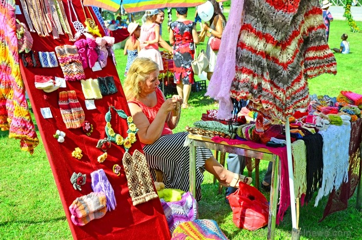Sklandrauši ir pirmais Latvijas pārtikas produkts, kura ražošanu aizsargā Eiropas Savienība - šis gardums ir iekļauts Eiropas Komisijas reģistra sara Sklandrauši ir pirmais Latvijas pārtikas produkts, kura ražošanu aizsargā Eiropas Savienība - šis gardums ir iekļauts Eiropas Komisijas reģistra sara 260498