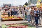 Ar daudzveidīgu svētku programmu un ne vienu vien muzikālu pārsteigumu svin Ventspils pilsētas svētkus 1