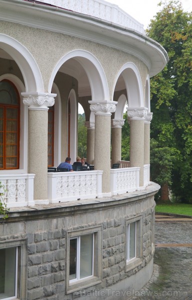 Travelnews.lv nakšņo viesnīcā «Legends Tskaltubo Spa Resort» Kutaisi pilsētas tuvumā. Atbalsta: Georgia.travel Travelnews.lv nakšņo viesnīcā «Legends Tskaltubo Spa Resort» Kutaisi pilsētas tuvumā. Atbalsta: Georgia.travel 261368
